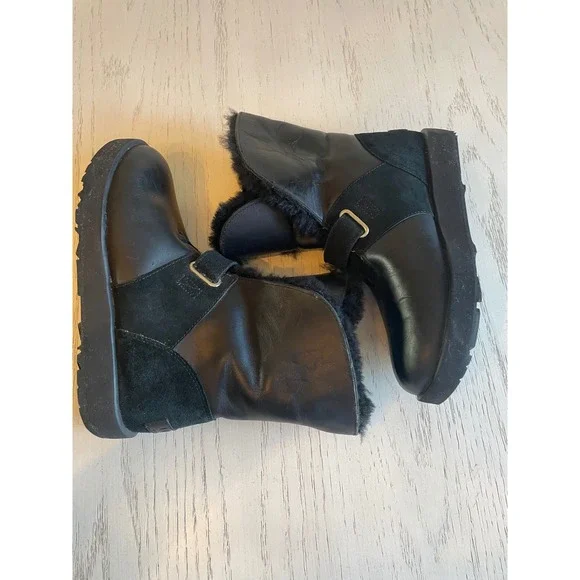 UGG Australia Black Leather Suede Shearling Lined Boots Women's Size 7 - Picture 3 of 7